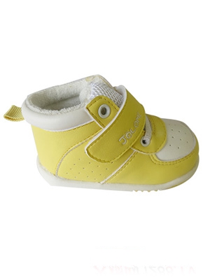 �����׺�ɫ���＾���냺Ь