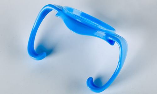 ��֮���{ɫ�ֱ�