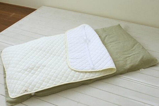 Hugmamu嬰幼兒絎棉防水墊