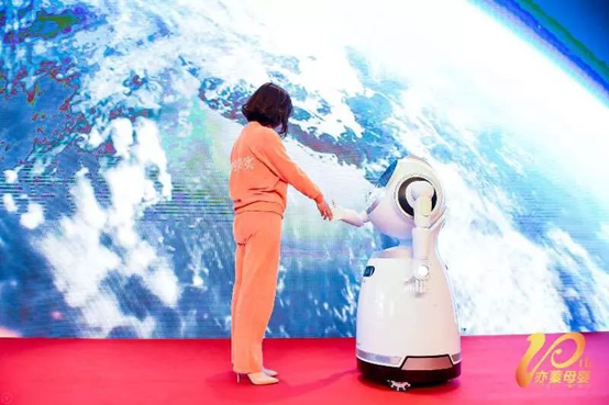 ���ࡱ��ʮ�꣬���衱��δ����