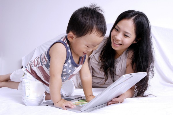 ���õ�˯�������ں����L��   ���L˯�߿��������L����