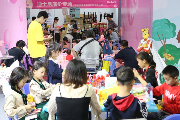 �������ٵľ��¡��p11����ǰ�_����11��8�ՏV����չ�^C�^����