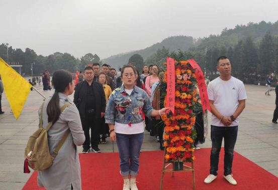 �W�����̷����ܹ��SҊ�C֮�ã�̽������̷ۊW��