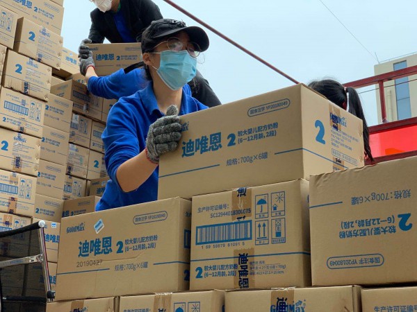 ���F�����L��������Ӳ�˾�ٛ1700�fԪ�ߺ������F�����̷۹�������