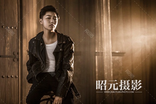 ����ľ��ӷ��x�g ��ͬ���Ϲ�ȥ������