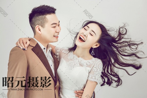 ���½��������ц�������ǧ�f�e���⣡