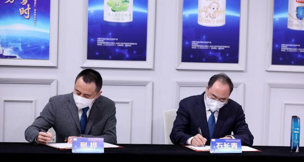 �������I�ڡ��I��R���㘷��������ȫ���x��ĸ��ϵ�y������� ������������ĸ�롱 ���BȦ