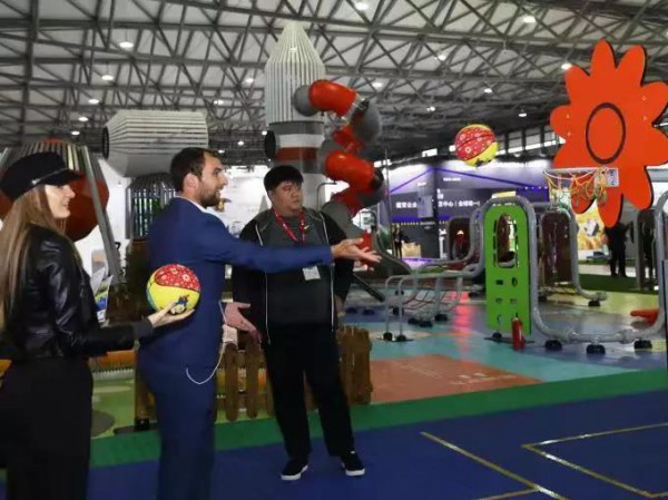 �׽��ИI�°����������K��CPE�Ї��׽�չ����I�A���̙C